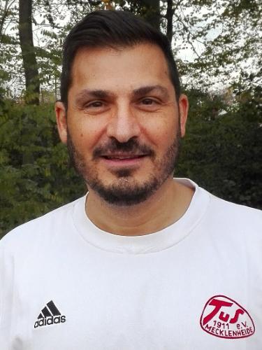 Özer Karer